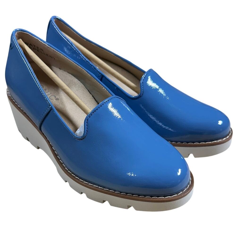 Vionic NWB Water Repellent Willa Wedge Captains Blue Size 6.5W Patent Leather